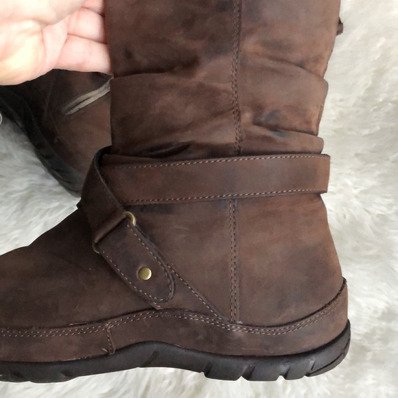 The North Face Brown Drum Camryn Waterproof Boots - Picture 5 of 9